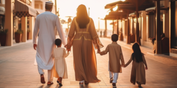 “Kekuatan Doa Orang Tua: Lebih Dahsyat dari Seribu Petuah dan Rencana”