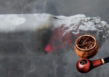 Rokok Bukan Solusi Stres: Rokok sebagai Pemicu Hipertensi Dini