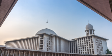 Saat Negara Tak Adil, Ingatlah Allah Maha Adil