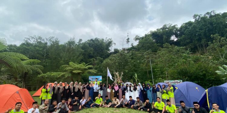 Daurah Tahfidz Camp Muhjitos perkuat Hafalan, Karakater, Dan Kebersamaan di Alam Terbuka