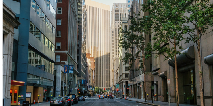 Kemiskinan Bukan Takdir, tapi Kegagalan Sistem