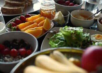 MBG: Ayat Pertama Turun adalah “Bacalah”, Bukan “Makanlah”