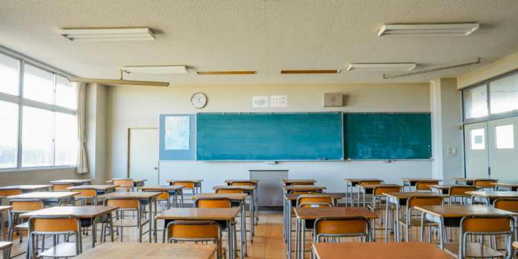 Pendidikan Tanpa Etika, Melahirkan Pintar tapi Tak Peka