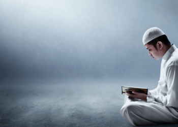 Mengapa Agama Harus Berpihak pada yang Lemah, Bukan yang Berkuasa