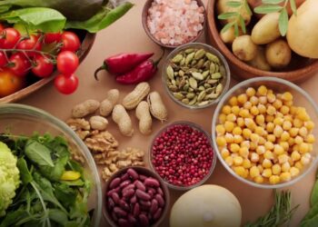 Puasa: Dari Lapar Tubuh Menuju Kebangkitan Jiwa